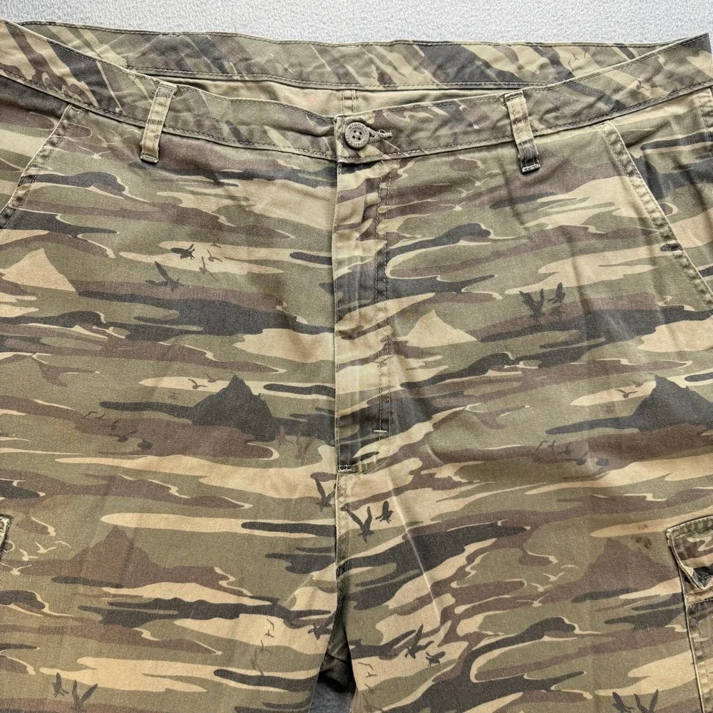 Wrangler‎ Cargo Shorts Men 40 Green Camo Real Comfortable Jeans 60MSWG3 Outdoor
